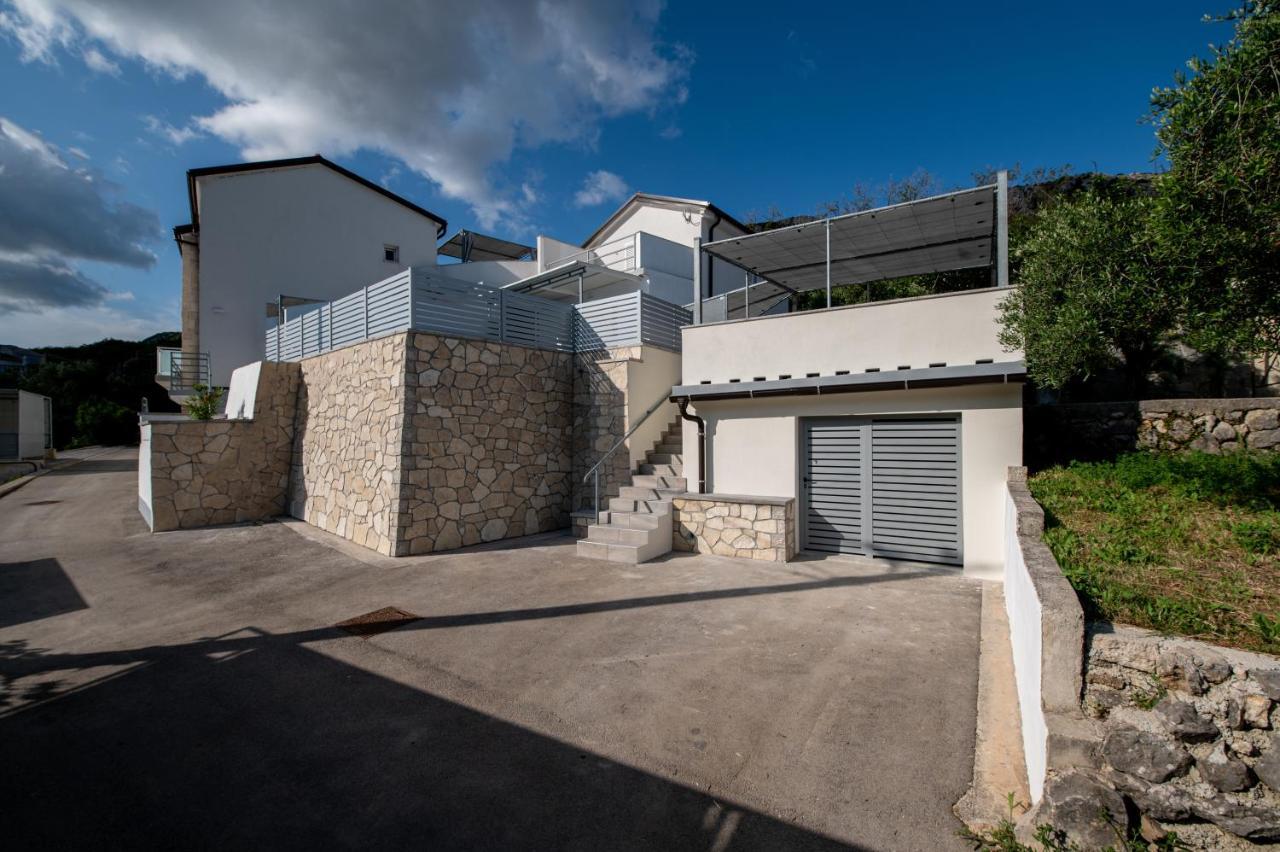 Villa Carmen Draga Bascanska Exterior photo